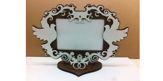 Wedding pigeon picture frame