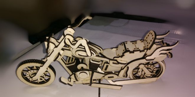 Harley Davidson motorcycle original design 3mm being able to adjust the scale / proportion