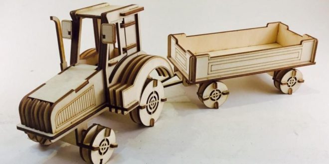 Free laser cut Farm Tractor DXF