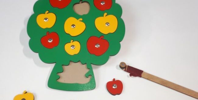 Puzzle Tree kids toy intelligence Free