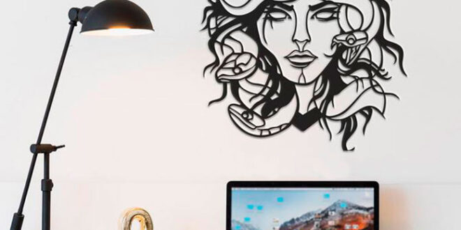 Medusa vector wall decor