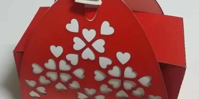 Valentins Gift Box Paper Craft Cut File