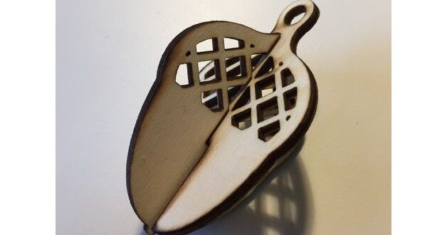 Free Acorn Ornament for laser cut